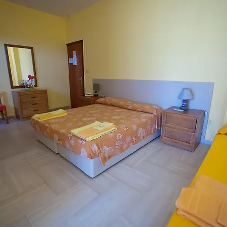 Otel Sara